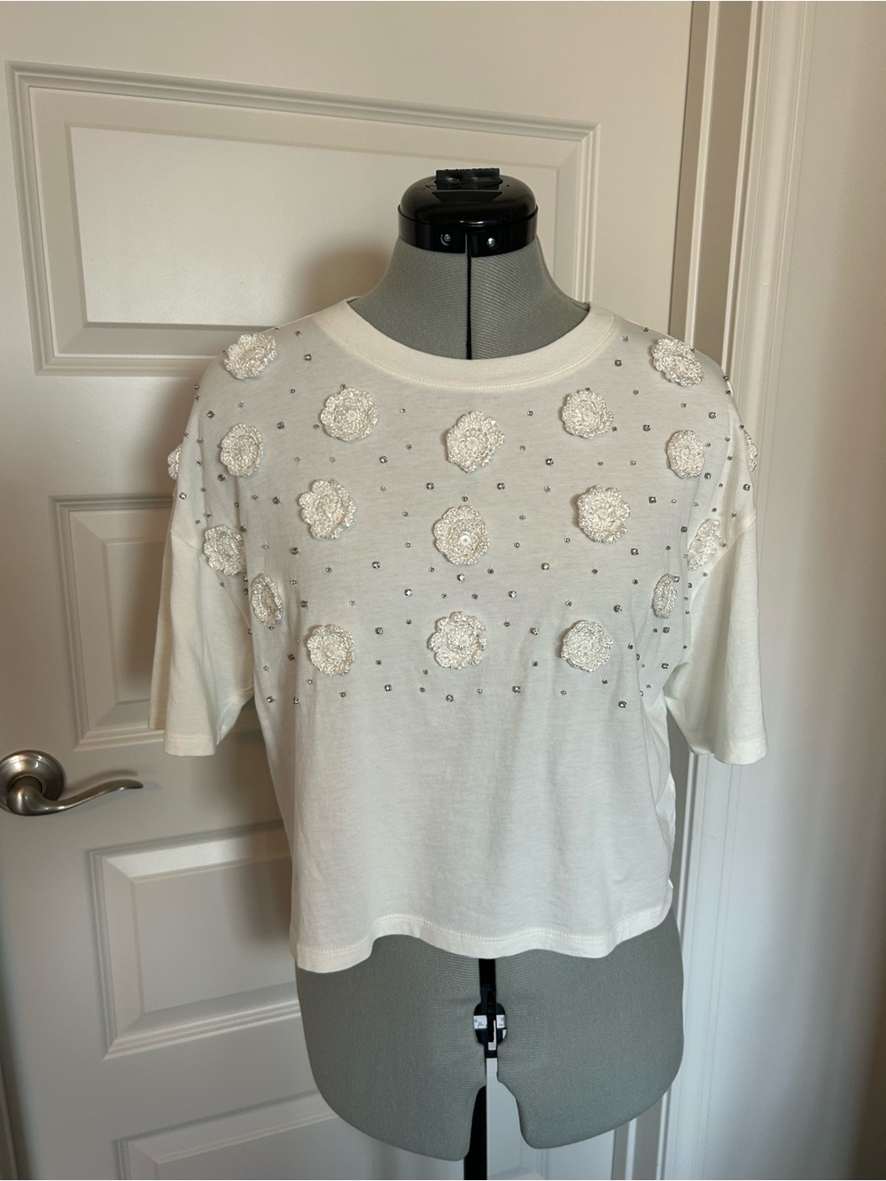 J. Crew White Cropped Floral Appliqué Tee